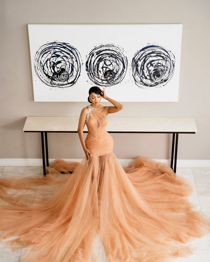 NUDE TULLE GOWN Consultation